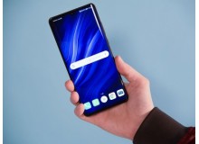 Huawei проведёт «тест-драйв» смартфонов в России Huawei проведёт «тест-драйв» смартфонов в России
