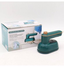 Портативный мини утюг-отпариватель с мерным стаканом Mini Electric Iron, 220V (120)